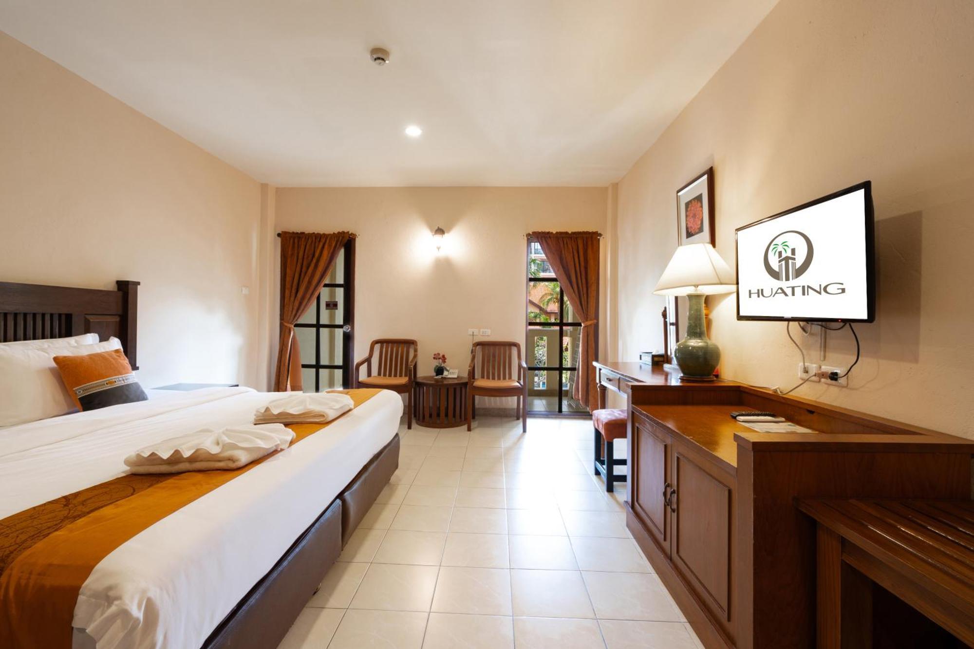 Phuket Leelavadee Hua Ting Resort Patong Bagian luar foto