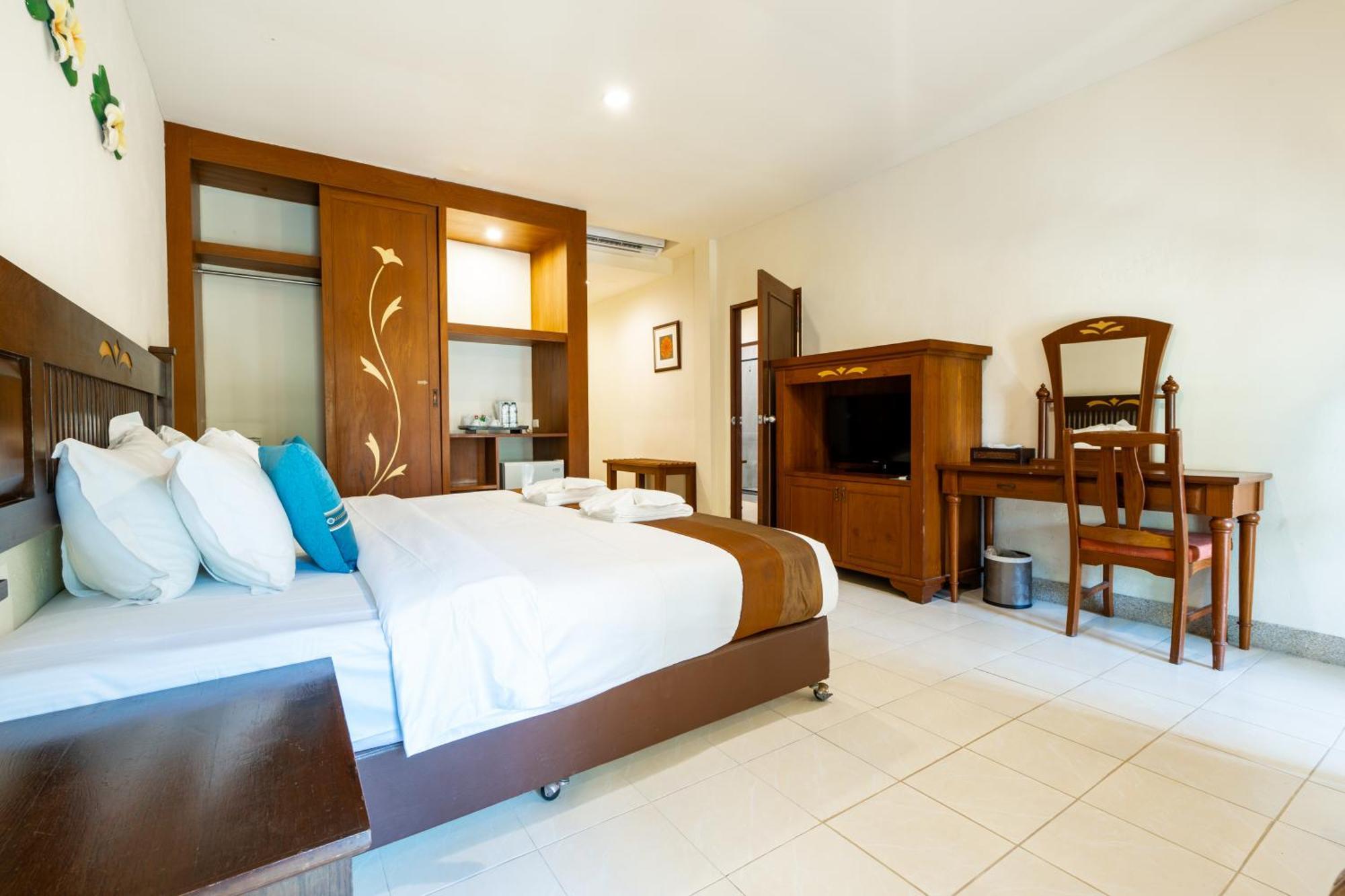 Phuket Leelavadee Hua Ting Resort Patong Bagian luar foto
