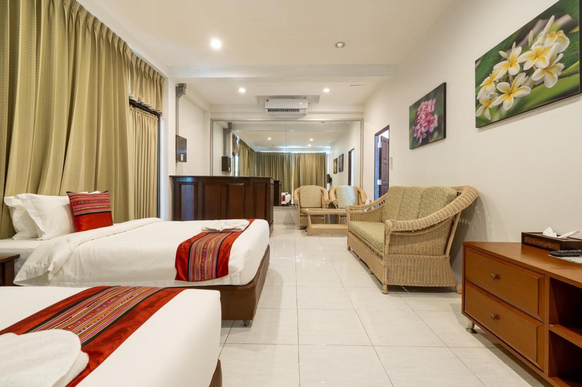 Phuket Leelavadee Hua Ting Resort Patong Bagian luar foto