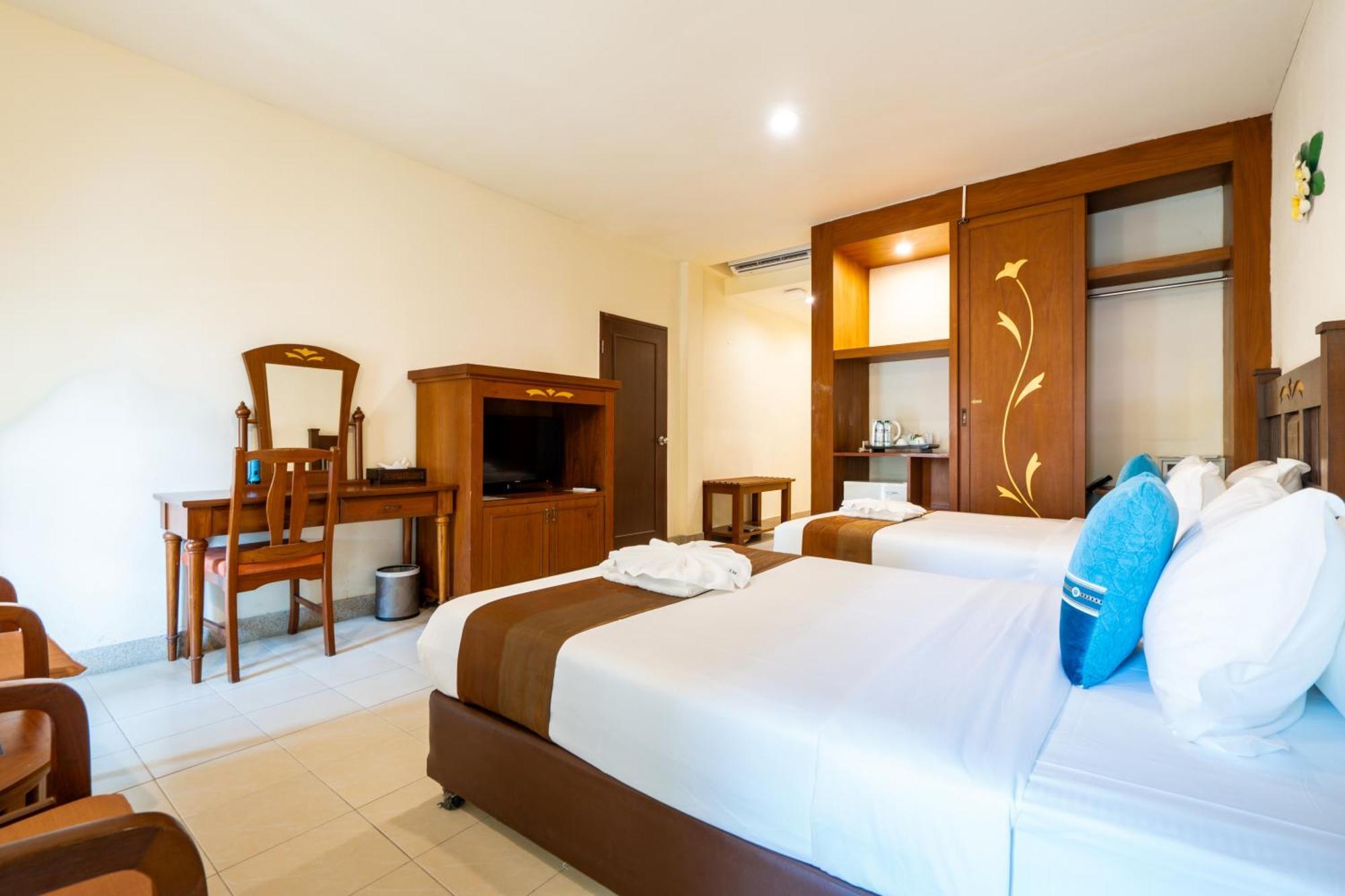 Phuket Leelavadee Hua Ting Resort Patong Bagian luar foto